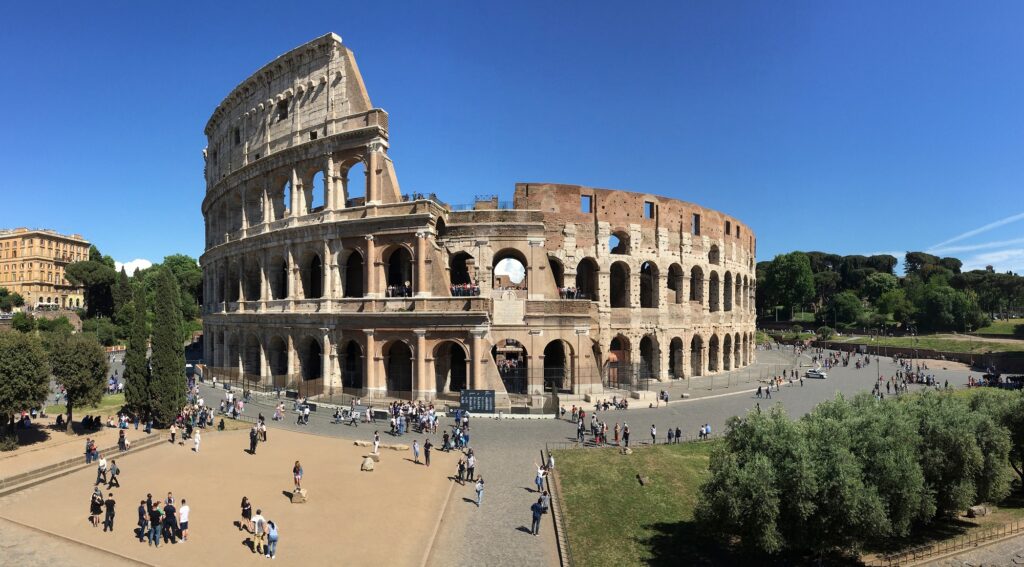 Coliseo - Roma, - Italia